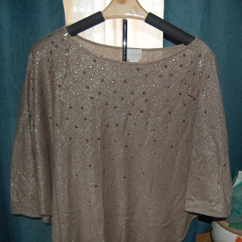 WOMEN CHICOS SIZE OS SHIRT